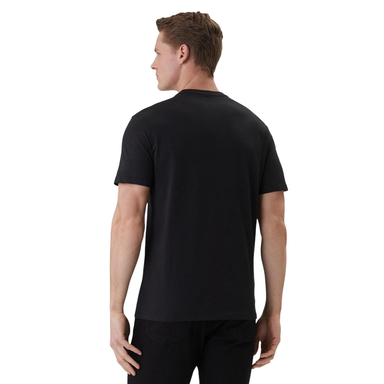 Calvin Klein LV04LF809G, t-shirt nera uomo in puro cotone con logo ricamato; vestibilità regolare, maniche corte e finiture di alta qualità per uno stile casual-chic. Vista posteriore 