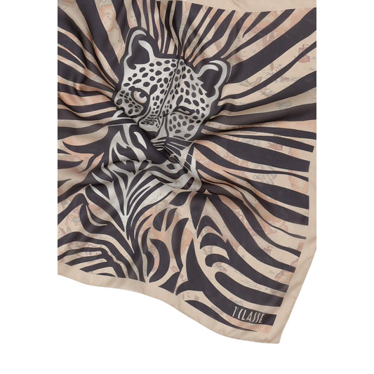 Alviero Martini F122 1828 Foulard; stampa leopardo stilizzato, 100% poliestere. L'accessorio grintoso e originale della linea Prima Classe. Vista frontale dettaglio logo e stampa leopardo