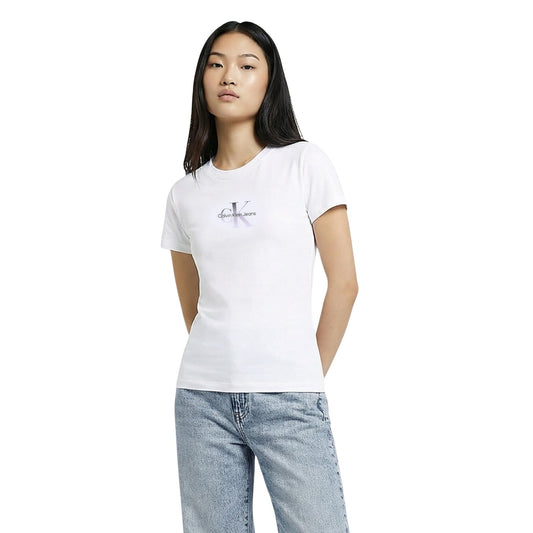 T-shirt CK Jeans Gradient Monologo; 95% Cotone, 5% Elastan. Vestibilità slim, manica corta, logo CK sfumato sul petto. Maglia donna elastica, fresca e iconica. Colore bianco: vista frontale 